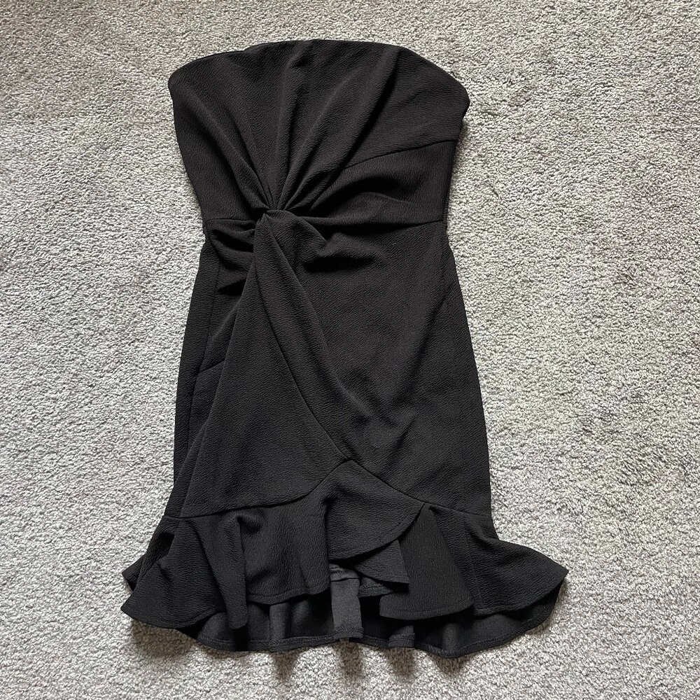 Selfie Leslie Mini Black Dress